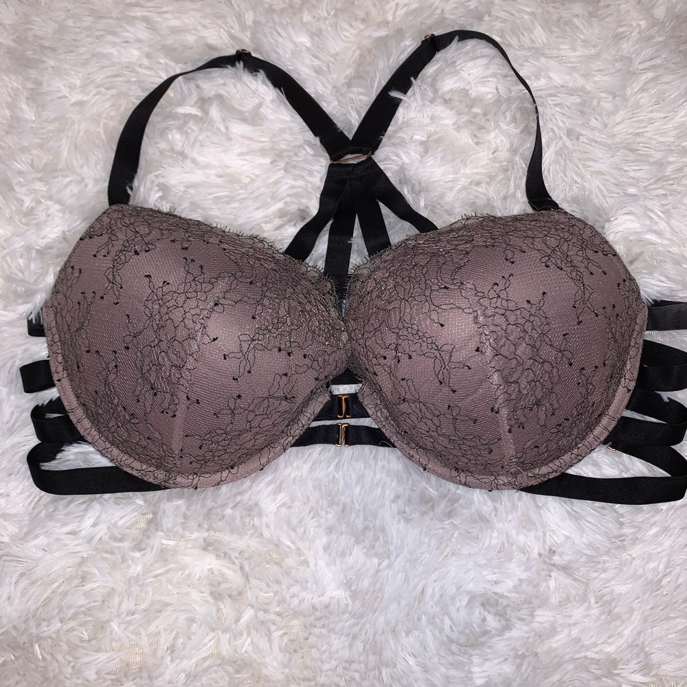 Strappy front closure bra